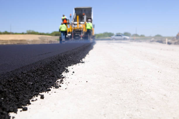 Best Driveway Resurfacing Pavers  in Sumas, WA